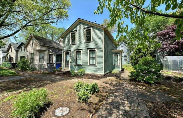 3504 Whitman Avenue photos photos