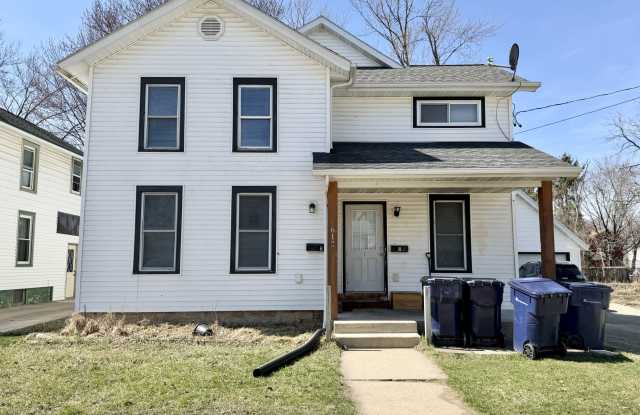 612 Cherry Street - 2 photos photos