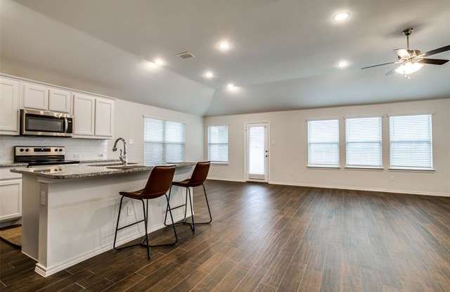 3806 Dogwood Road Gallery 2