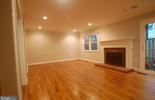 2004 N BRANDYWINE STREET Gallery 3