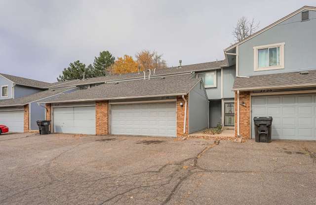 Fantastic 4 Bed 3.5 Bath in Aurora! - 2756 South Lansing Way, Aurora, CO 80014