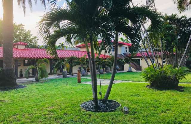 2625 Ne 13th Ct - 2625 Northeast 13th Court, Fort Lauderdale, FL 33304