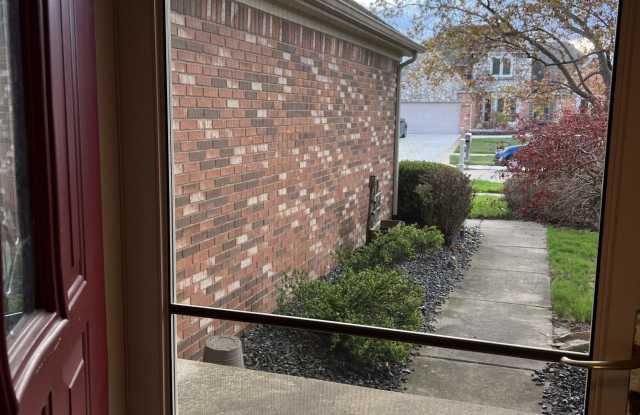 47240 Freedom Valley Drive Gallery 4