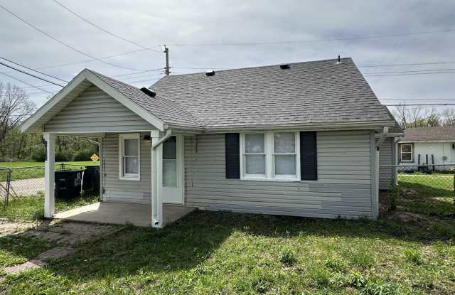 Fully Renovated 2 Bed / 2 Bath Home — Modern Finishes, Large Yard, Move-In Ready NOW! photos photos