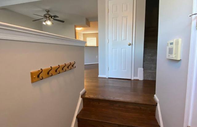 14299 NEWBERN Loop Gallery 2