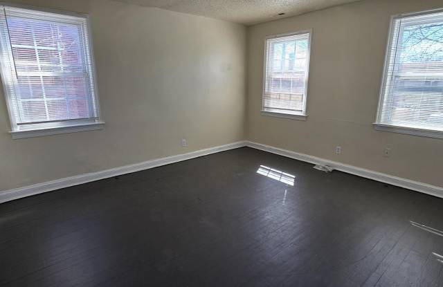 604 MELLON STREET SE photos photos