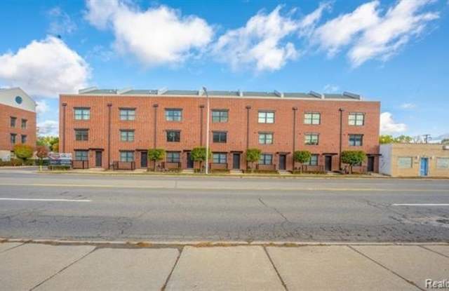 622 W 11 Mile Road photos photos
