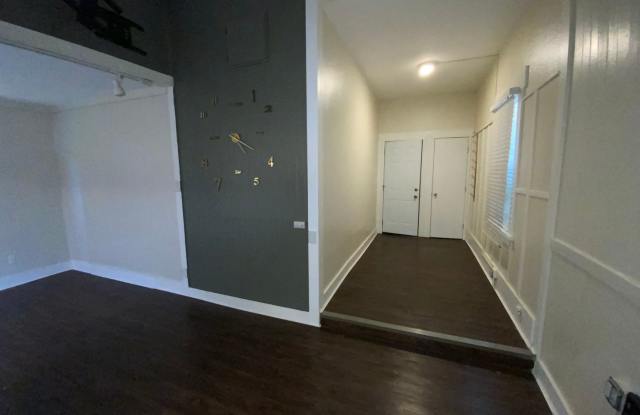 Sonoma Blvd - 1716 1720 Gallery 1