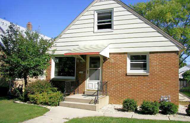 3038 North 87th Street photos photos