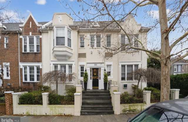 3520 W PL NW #103 photos photos