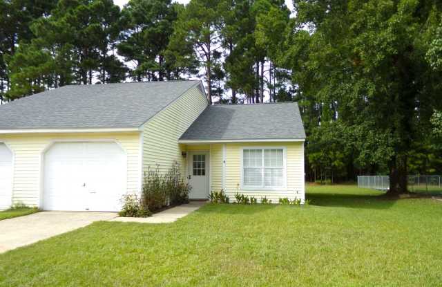 Mdoern Duplex in Havelock photos photos