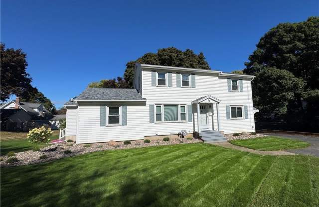 52 Mill Street photos photos