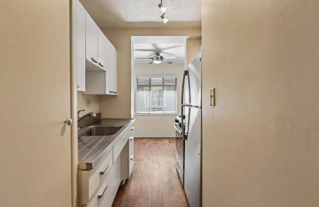 Alexander’s Place at 1625 H ~ Discover Timeless Charm in the Heart of it All! Gallery 2