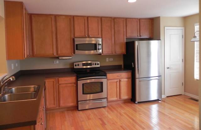 1137 Reserve Drive Gallery 2