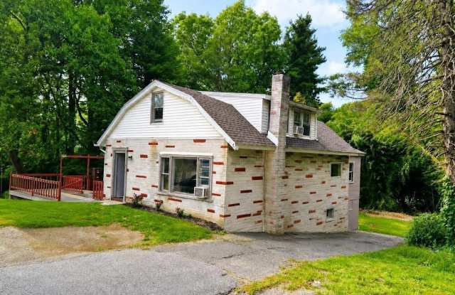 497 LANCASTER Avenue Gallery 2