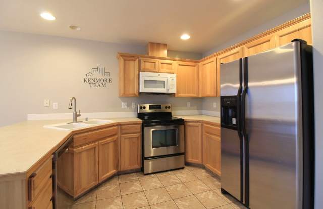 3 Bedroom, 3.5 Bath Townhome in West Pasco photos photos