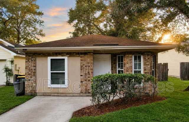1406 Ellis Trace Dr W photos photos