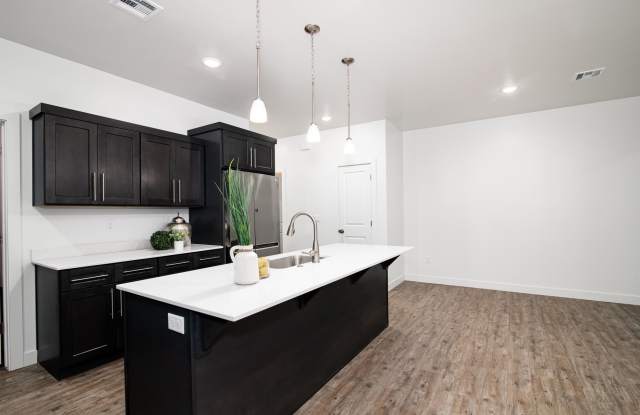 1055 W Province Way Unit 115 photos photos