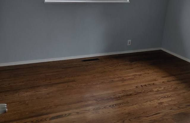 904 NE 150th Gallery 3