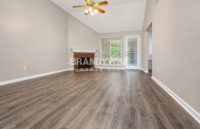 5597 Blackburg Drive Gallery 4