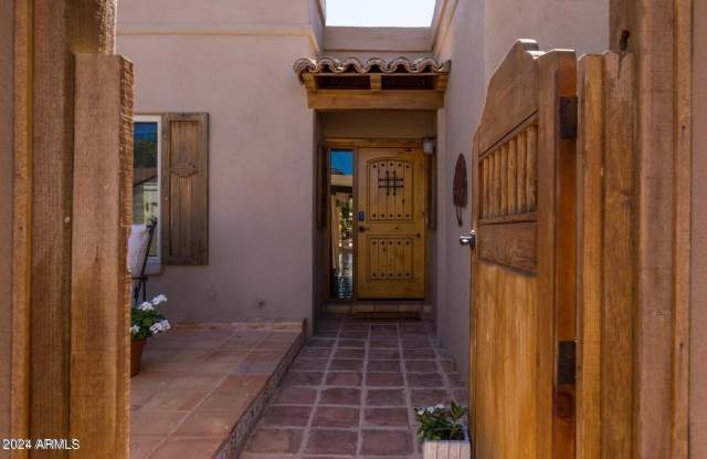8425 E MUSTANG Trail photos photos
