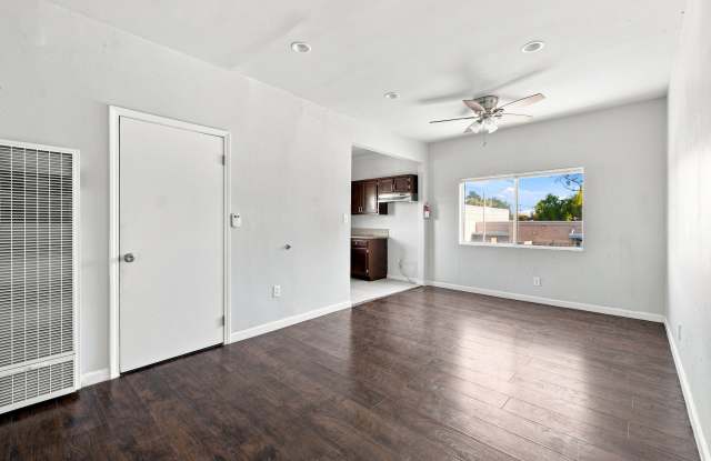 1711 E Imperial Hwy Gallery 2