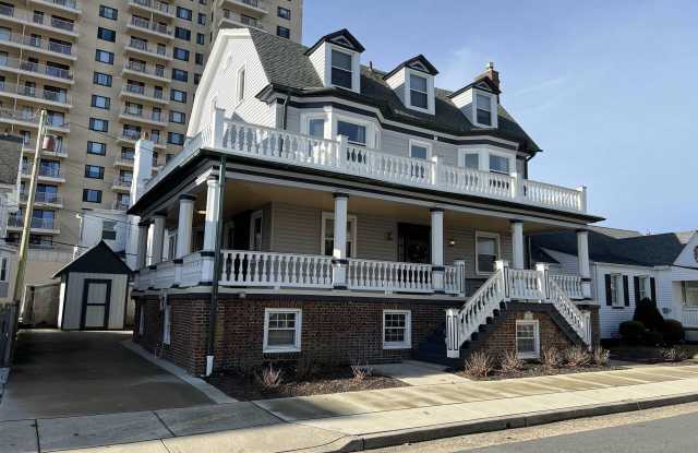 102 S Marion Ave - 102 South Marion Avenue, Ventnor City, NJ 08406