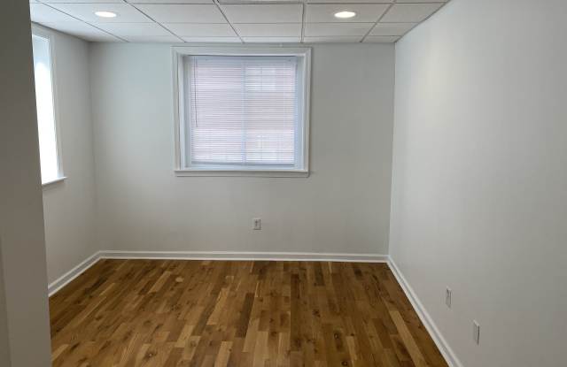 700 Court St photos photos