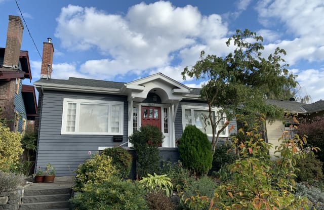 6230 22nd Avenue Northeast - 6230 22nd Avenue Northeast, Seattle, WA 98115