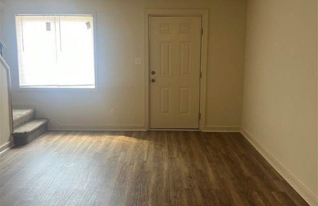 402 Monticello Drive Gallery 2