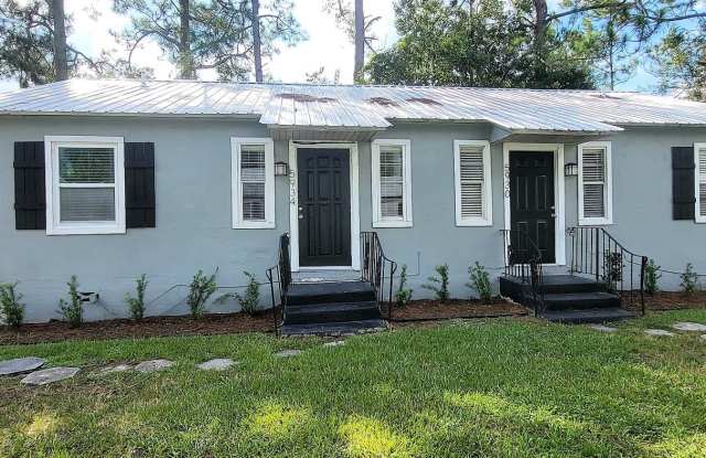 Renovated 2 Bedroom Jacksonville Heights Apartment photos photos