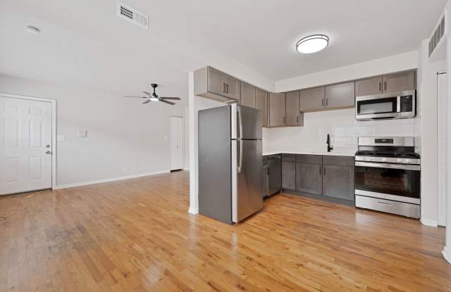 1846 South Fairfield Avenue - 2E (vacant) Gallery 2