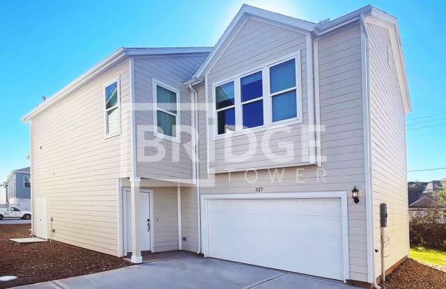 327 Huisache St., Lake Jackson, TX 77566 - 327 Huisache Street, Lake Jackson, TX 77566