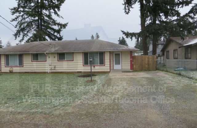 17321 11th Ave Ct E - 17321 11th Avenue Court East, Spanaway, WA 98387