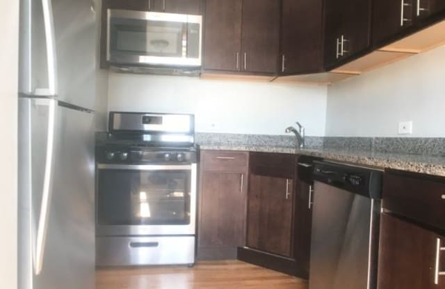 4651 N Manor Ave 3 - 4651 North Manor Avenue, Chicago, IL 60625
