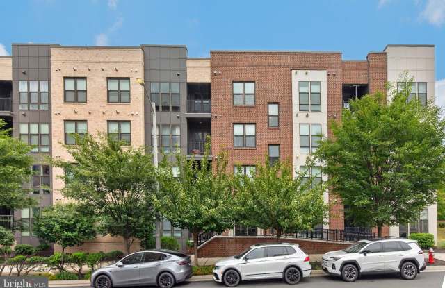 11200 RESTON STATION Boulevard Gallery 1