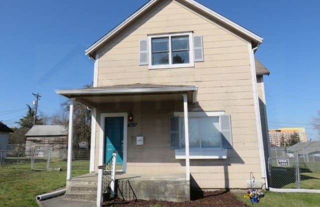 1637 E Wright Ave - 1637 East Wright Avenue, Tacoma, WA 98404