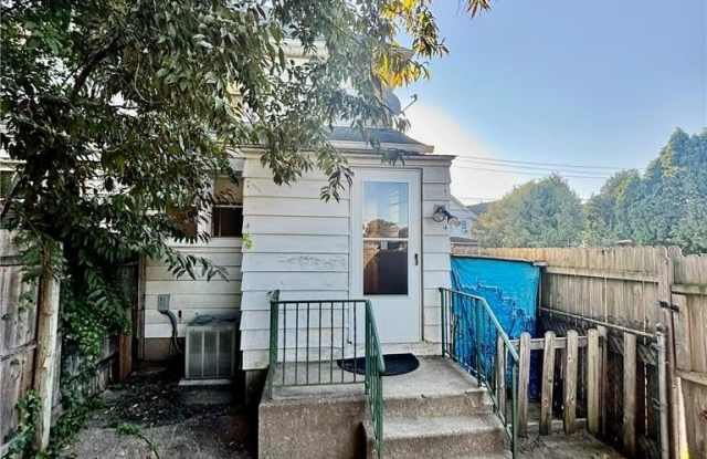 815 S 23rd Street Gallery 2