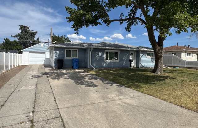 Beautiful main level home for sale photos photos
