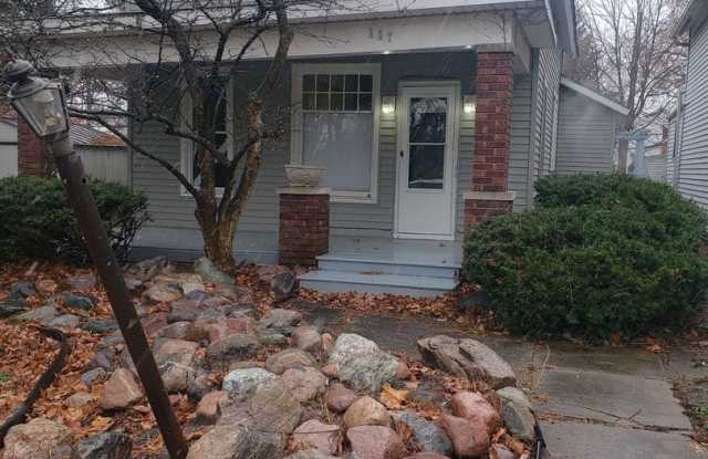 2 BR House near Main Street Corridor photos photos