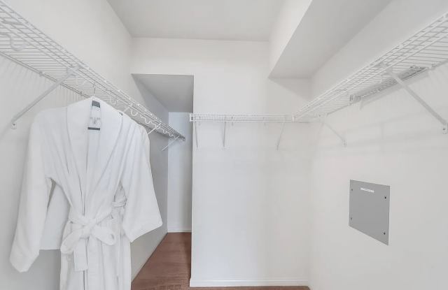 46 W Julian St Gallery 3