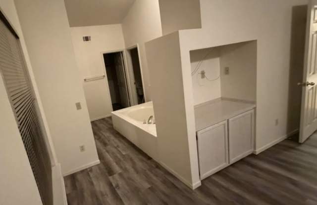 5522 Sunfield Way photos photos