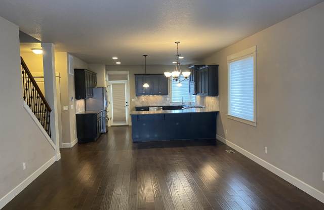 14632 Catalpa Way photos photos