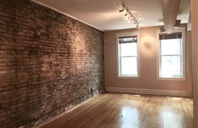 2040 W McLean Ave photos photos