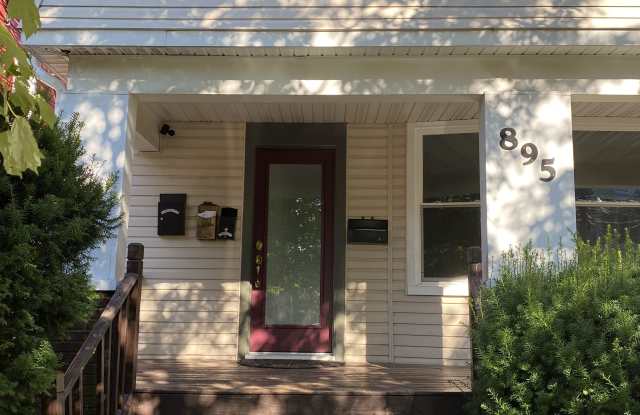895 South 20th Street Gallery 1