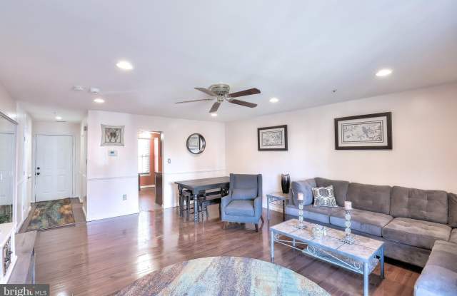 159 AZALEA COURT Gallery 4