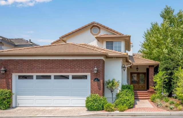 Beautiful 4 Bedroom remodeled home in prestigious Dove Canyon photos photos