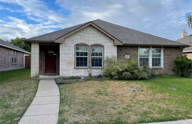 1315 Lamar Lane - 1315 Lamar Drive, Allen, TX 75002