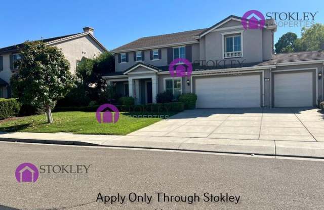 79 Bottlebrush Court Gallery 1
