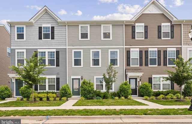 195 PRESIDENTS POINTE Avenue photos photos